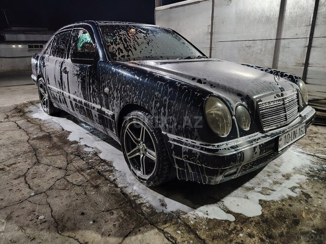 Mercedes E 230 1996, 357,000 km - 2.3 l - Bərdə
