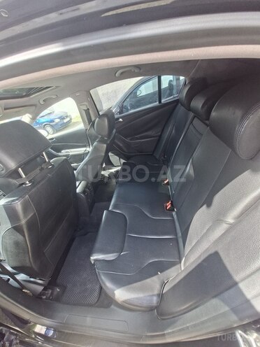 Volkswagen Passat 2005, 228,000 km - 2.0 l - Bakı