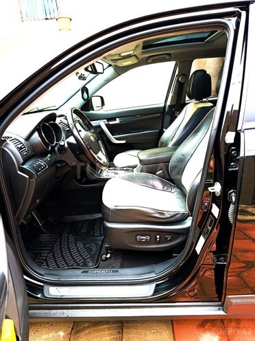 Kia Sorento 2011, 237,000 km - 2.2 l - Bakı