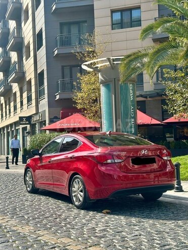 Hyundai Elantra 2015, 230,830 km - 1.8 l - Bakı