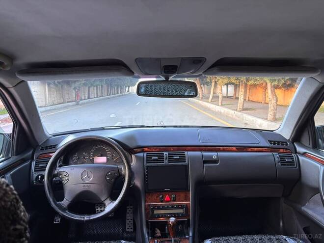 Mercedes E 320 2001, 600,000 km - 3.2 l - Bakı