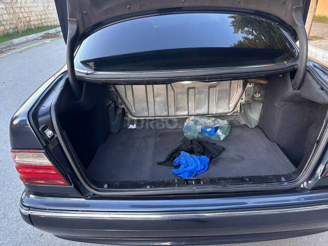 Mercedes E 320 2001, 600,000 km - 3.2 l - Bakı