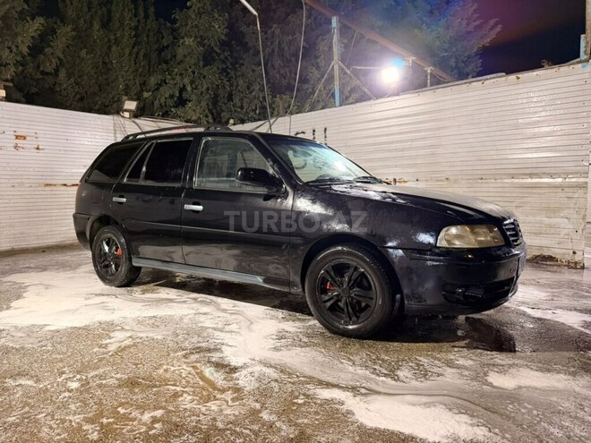 Volkswagen Passat 2005, 350,000 km - 1.8 l - Bakı