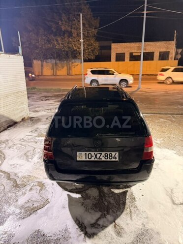 Volkswagen Passat 2005, 350,000 km - 1.8 l - Bakı