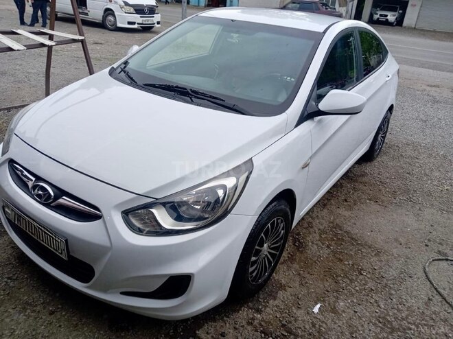 Hyundai Accent 2014, 170,000 km - 1.4 л - Bakı