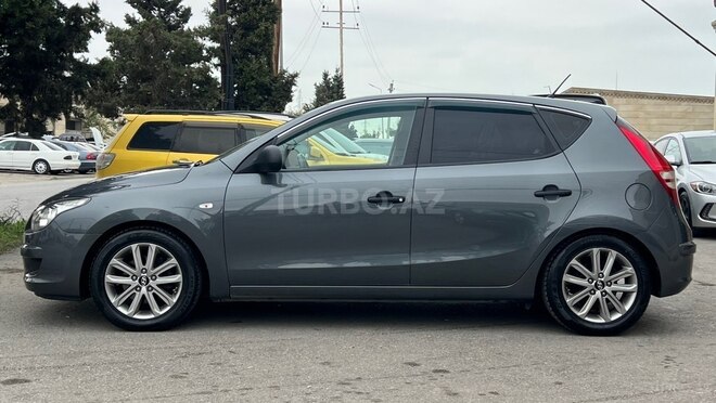 Hyundai i30 2008, 240,000 km - 1.4 l - Sumqayıt