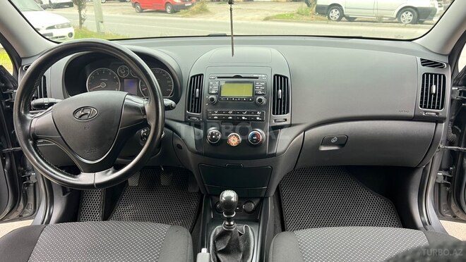 Hyundai i30 2008, 240,000 km - 1.4 l - Sumqayıt