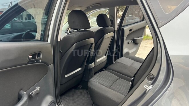 Hyundai i30 2008, 240,000 km - 1.4 l - Sumqayıt