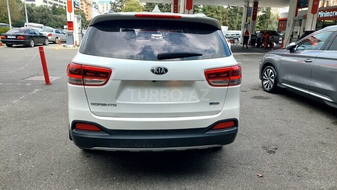 Kia Sorento 2016, 165,800 km - 2.0 l - Bakı