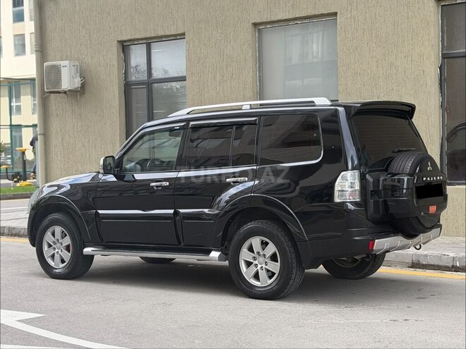 Mitsubishi Pajero 2008, 204,000 km - 3.0 л - Bakı