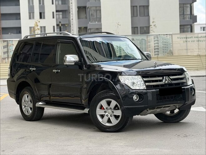 Mitsubishi Pajero 2008, 204,000 km - 3.0 л - Bakı