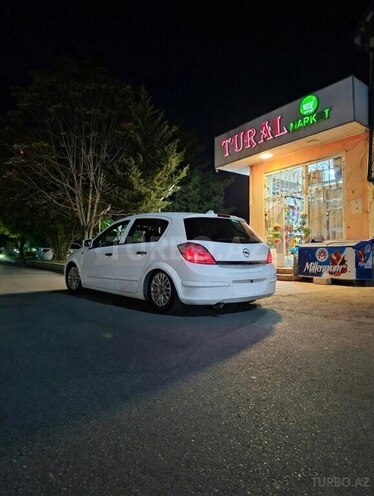 Opel Astra 2009, 290,353 km - 1.4 л - Quba