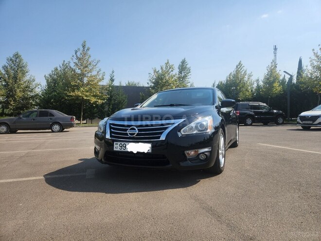 Nissan Altima 2014, 280,000 km - 2.5 л - Salyan