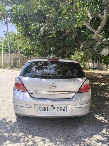 Opel Astra 2005, 246,000 km - 1.4 l - Bakı