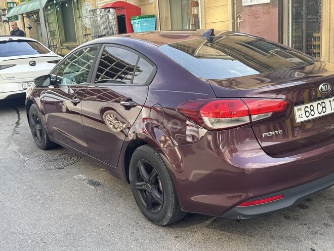 Kia Forte 2016, 160,930 km - 2.0 l - Bakı