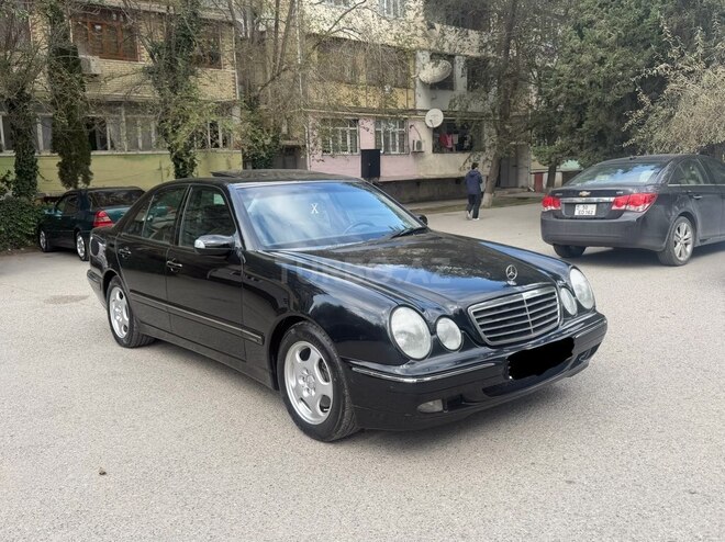 Mercedes E 280 2001, 279,000 km - 2.8 l - Sumqayıt