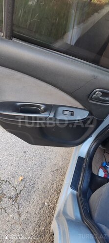Nissan Sunny 2005, 420,000 km - 1.3 l - Bakı