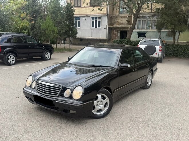 Mercedes E 280 2001, 279,000 km - 2.8 l - Sumqayıt