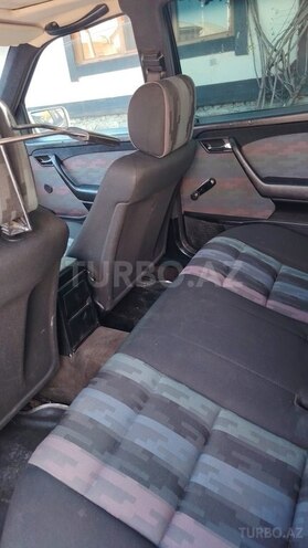 Mercedes C 180 1994, 500,000 km - 1.8 л - Qusar