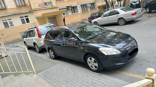 Kia  2007, 300,000 km - 1.6 l - Bakı