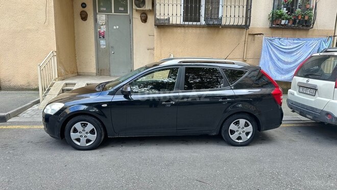 Kia  2007, 300,000 km - 1.6 l - Bakı