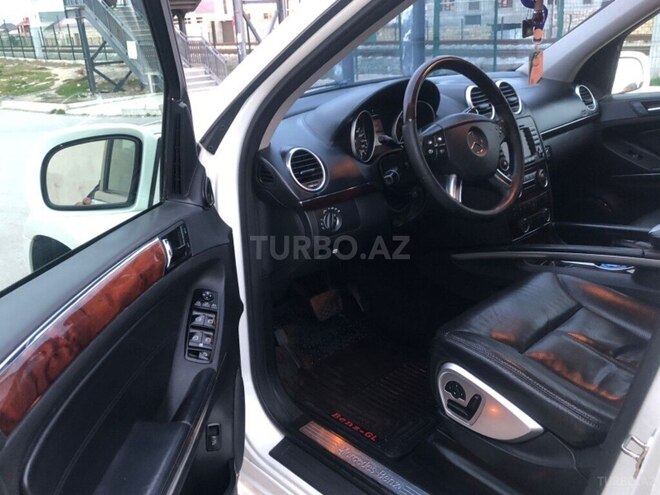 Mercedes GL 450 4MATIC 2008, 390,000 km - 4.7 л - Sumqayıt