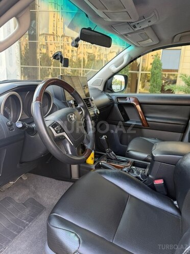 Toyota Land Cruiser Prado 2011, 297,100 km - 2.7 l - Bakı