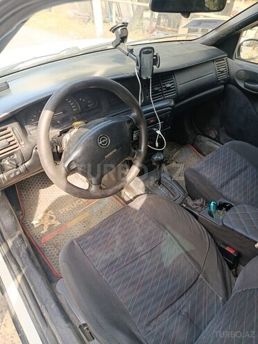 Opel Vectra 1998, 442,235 km - 2.0 l - Bakı