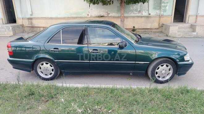 Mercedes C 180 1995, 435,000 km - 1.8 l - Kürdəmir