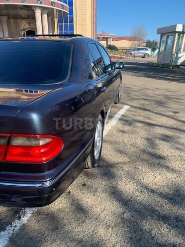 Mercedes E 320 2001, 308,000 km - 3.2 l - Lənkəran