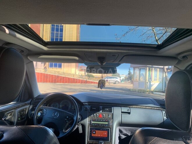 Mercedes E 320 2001, 308,000 km - 3.2 l - Lənkəran