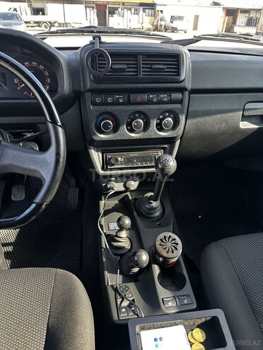 LADA (VAZ) Niva 2025, 22,000 km - 1.7 l - Bakı