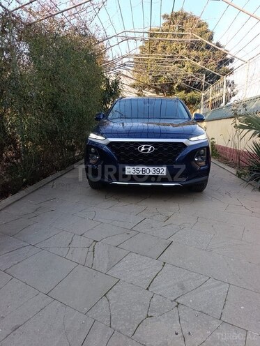 Hyundai Santa Fe 2019, 16,000 km - 2.0 л - Qazax