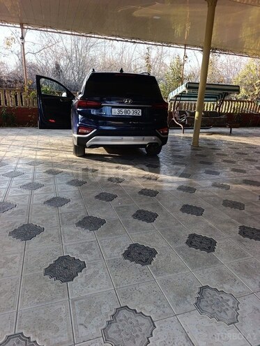 Hyundai Santa Fe 2019, 16,000 km - 2.0 л - Qazax
