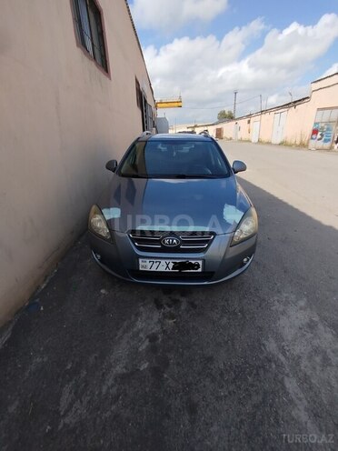 Kia  2008, 239,899 km - 1.6 l - Bakı