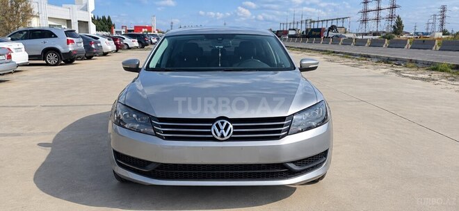 Volkswagen Passat 2013, 263,384 km - 2.5 l - Sumqayıt