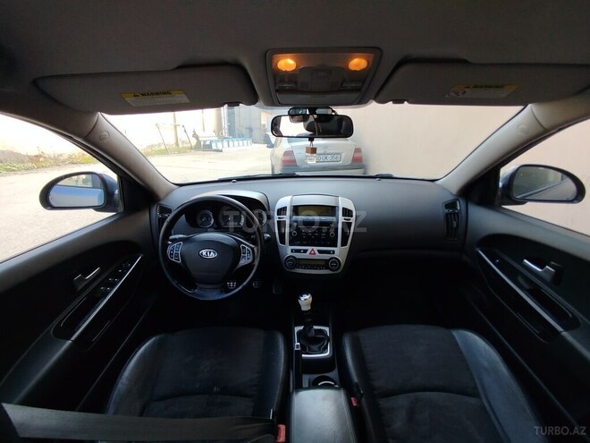 Kia  2008, 239,899 km - 1.6 l - Bakı