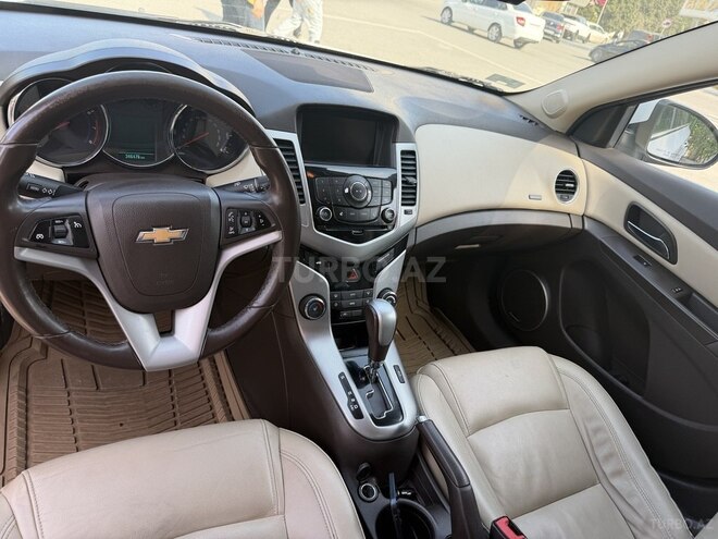 Chevrolet Cruze 2015, 321,869 km - 1.4 l - Sumqayıt