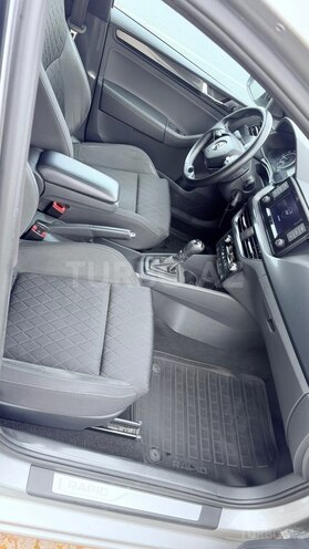Skoda Rapid 2020, 167,000 km - 1.6 l - Bakı