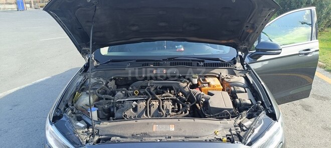 Ford Fusion (North America) 2019, 268,000 km - 2.0 l - Sumqayıt
