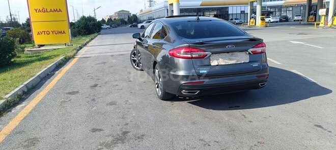 Ford Fusion (North America) 2019, 268,000 km - 2.0 l - Sumqayıt