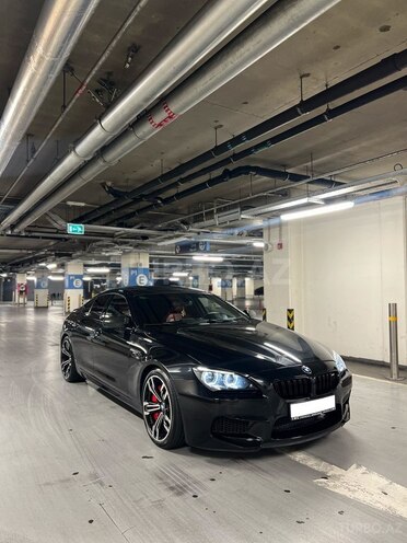 BMW M6 2013, 120,000 km - 4.4 l - Bakı