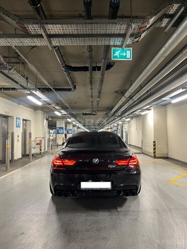 BMW M6 2013, 120,000 km - 4.4 l - Bakı