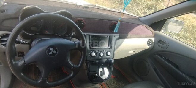 Mitsubishi Airtrek 2002, 360,000 km - 2.0 l - Quba