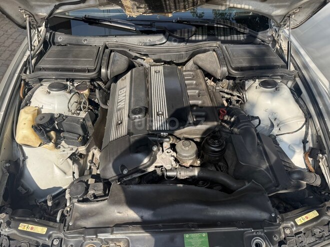 BMW 523 1999, 400,000 km - 2.5 l - Gəncə