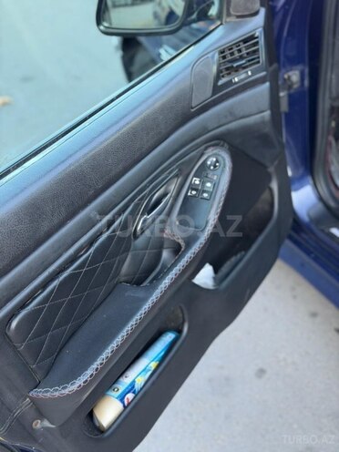 BMW 523 1999, 400,000 km - 2.5 l - Gəncə