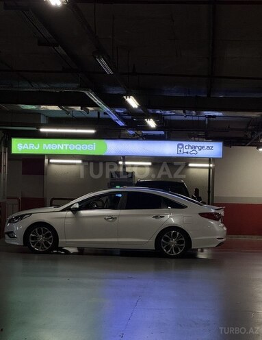 Hyundai Sonata 2015, 200,000 km - 2.0 l - Bakı