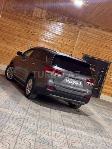Kia Sorento 2015, 260,000 km - 2.0 l - Göyçay