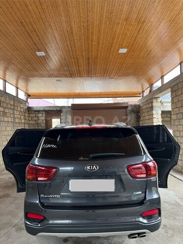 Kia Sorento 2019, 130,000 km - 2.2 л - Bakı