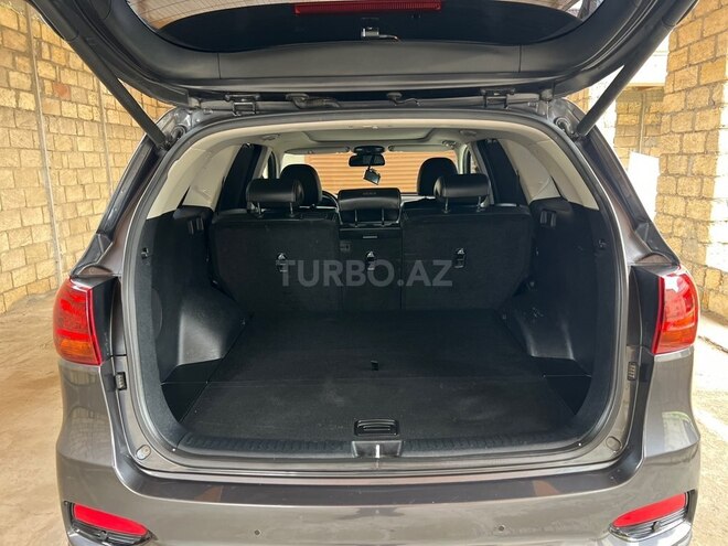Kia Sorento 2019, 130,000 km - 2.2 л - Bakı